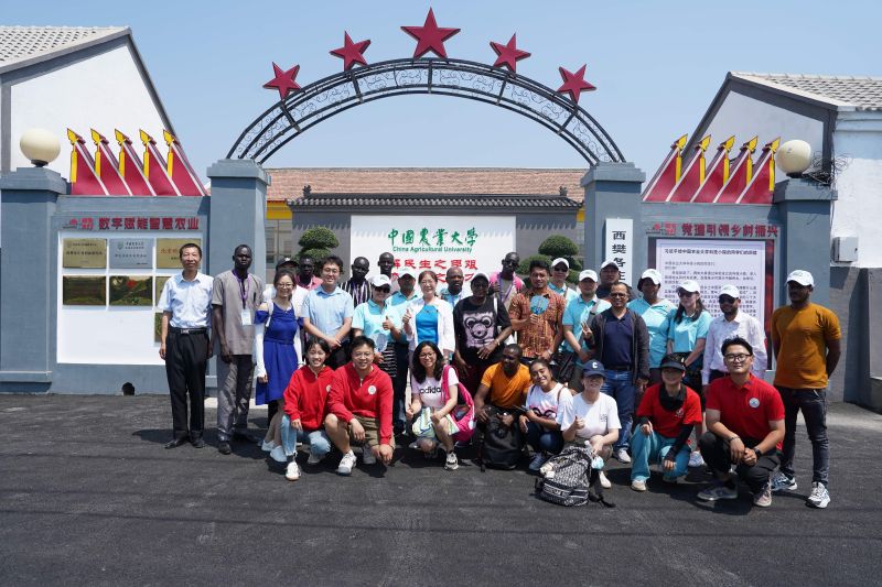 中国农技协继续联合推动与发展中国家的青年进行农业科技交流 中国农技协继续联合推动与发展中国家的青年进行农业科技交流